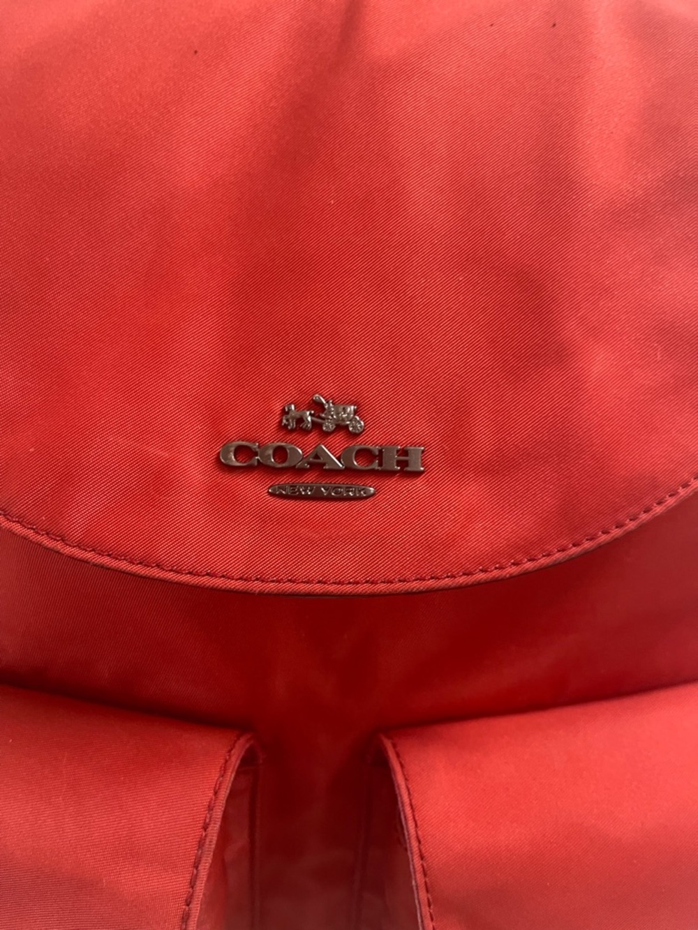 Large Red New York COACH Backpack - Picture 2 of 12